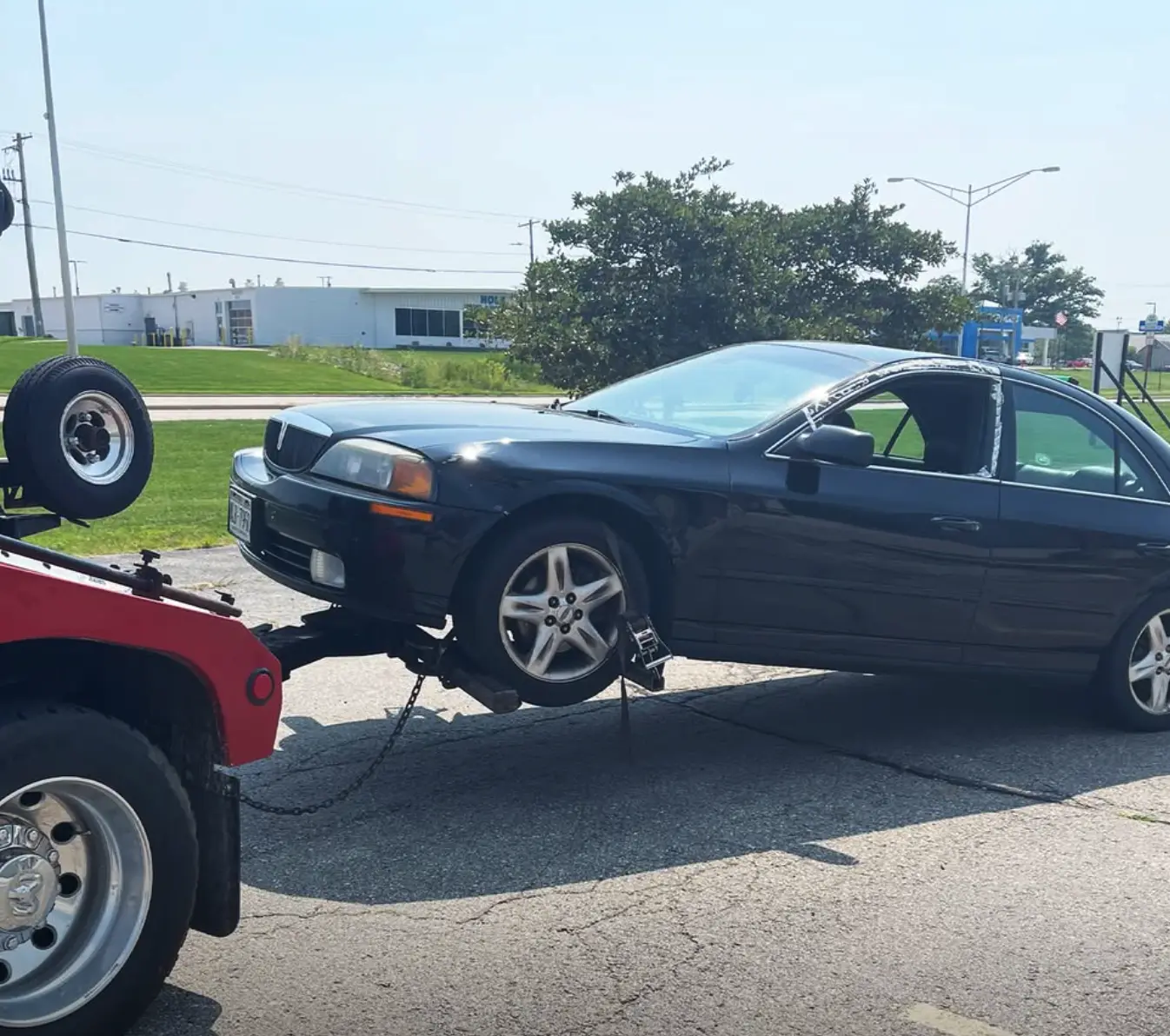 What’s the Minimum Fee for Towing