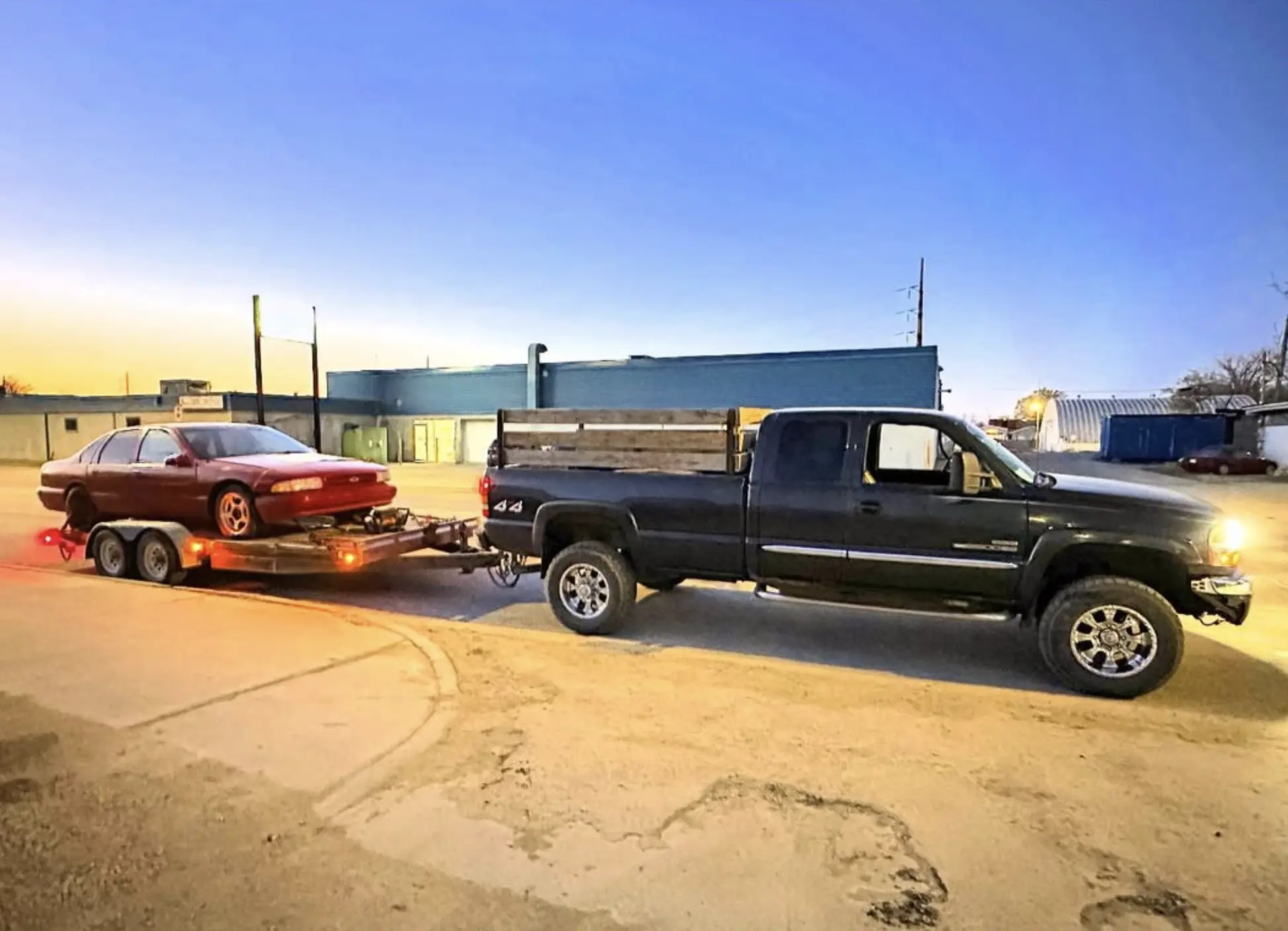 Harry Crowder | Is car removal available on weekends in Melbourne? car towing service Melbourne
