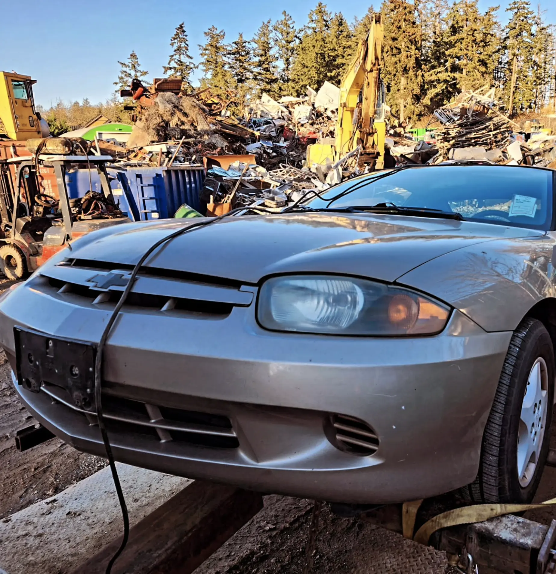 Harry Crowder | Is car removal available on weekends in Melbourne? old car removal Melbourne